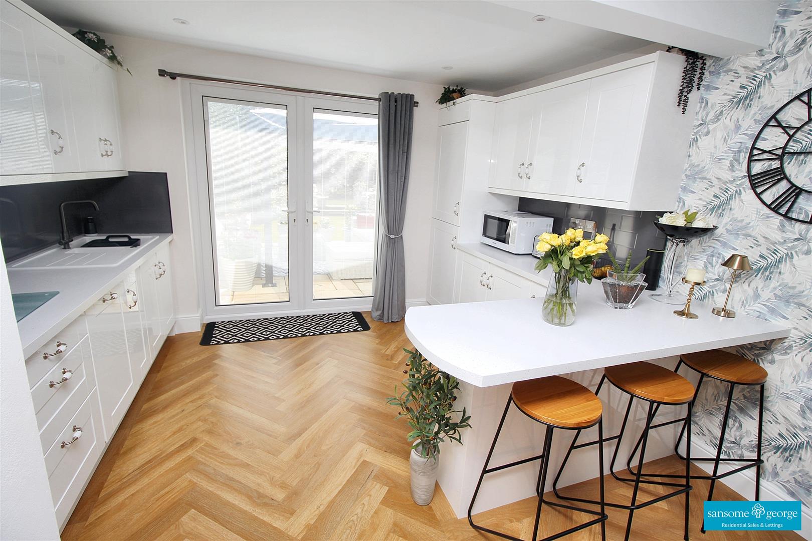 Hornsea Close, Tilehurst, Reading